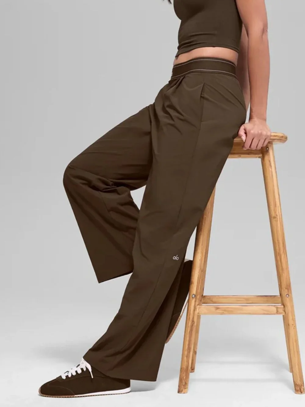 🍂 NWT ALO Yoga Suit Up Trouser Espresso 🤎 Fall Street Style Pants (Regular)